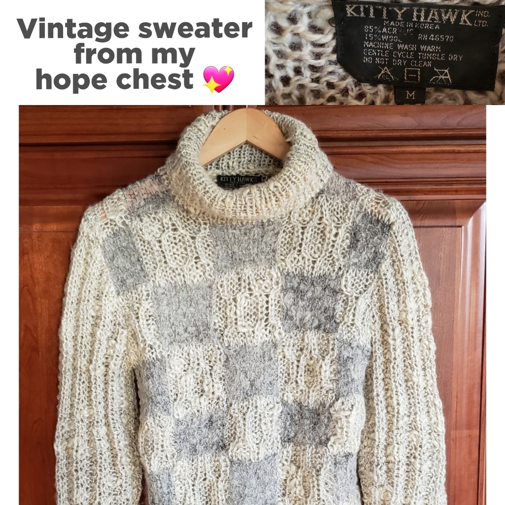 *SALE* Vintage "Kitty Hawk" Sweater, size MED - Picture 1 of 4